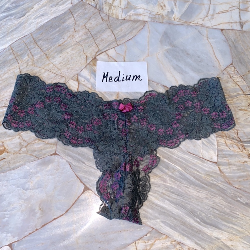 VS Very Sexy Grey Lace Medium Panty Lace Floral Lacie